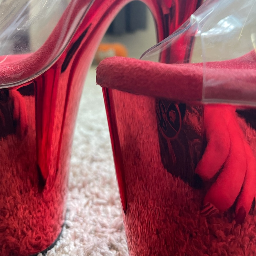 Pleaser Flamingo chrome 8inch heels